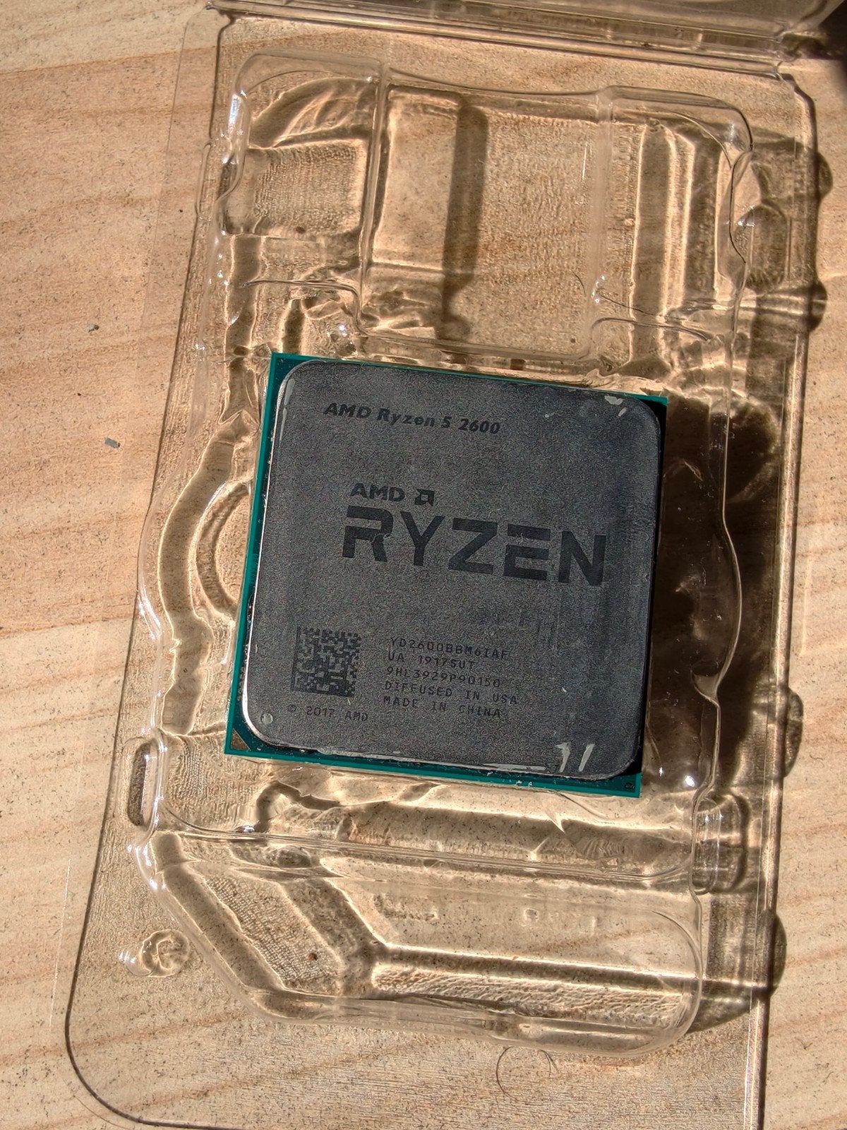 AMD RYZEN 5 2600, Computers en Software, Processors, Ophalen of Verzenden, Zo goed als nieuw, 3 tot 4 Ghz