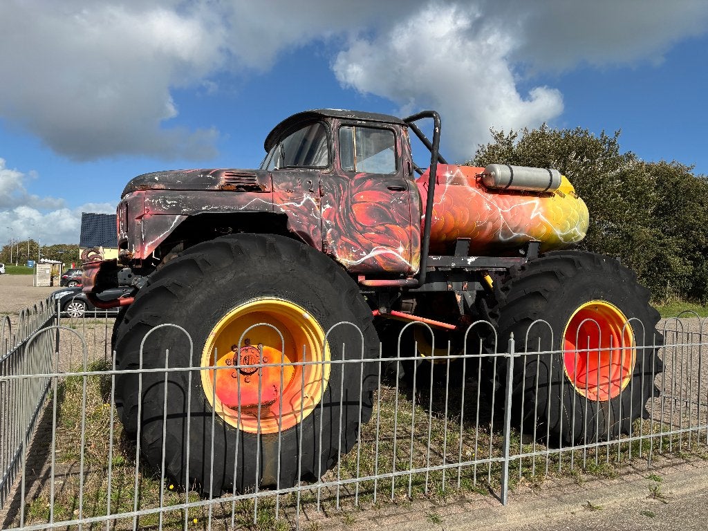 Monster Truck, Ophalen