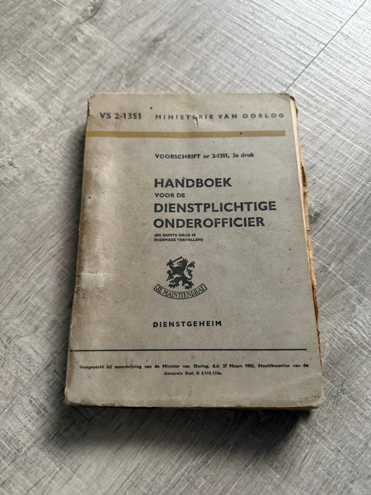 Handboek voor de dienstplichtige onderofficier 1958., Ophalen of Verzenden, Landmacht, Nederland, Boek of Tijdschrift
