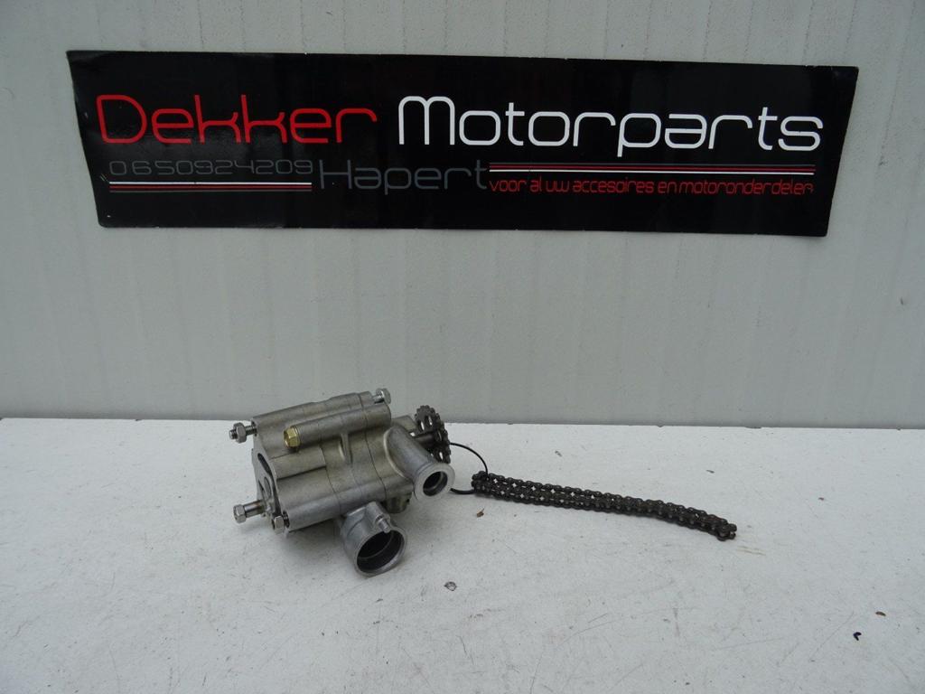 Oliepomp / Olie pomp / Oil pump Honda VTR1000F Firestorm, Motoren, Onderdelen | Honda, Ophalen of Verzenden, -, -, -