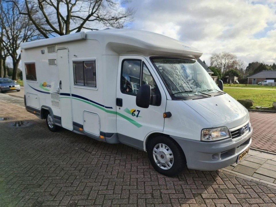 Gezocht chausson, challenger knaus camper