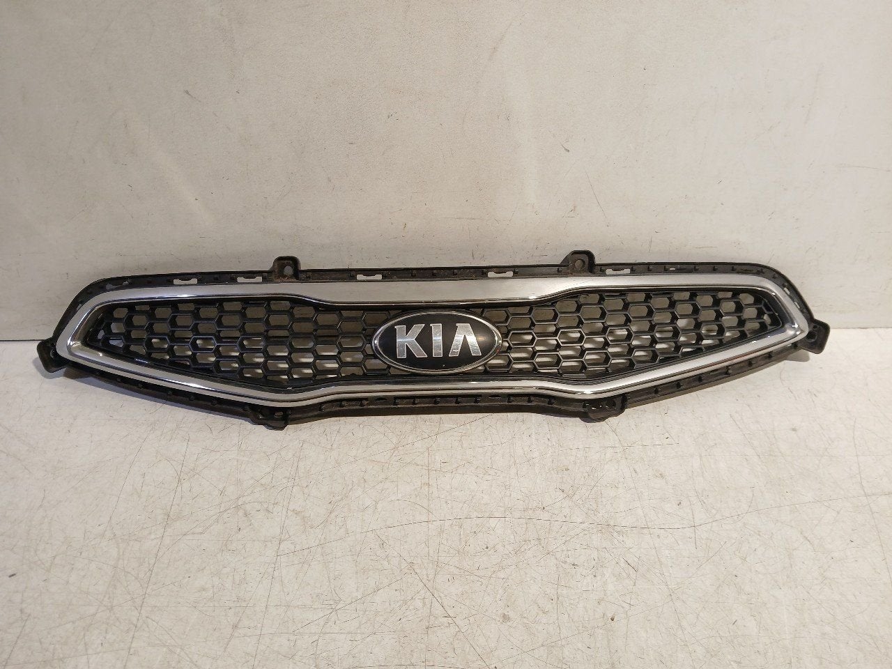 Grille Kia Picanto, Auto-onderdelen, Onderdelen@venauto.nl, Van der Ven Autorecycling B.V., Ettenseweg 76, 4706 PB Roosendaal, The Netherlands