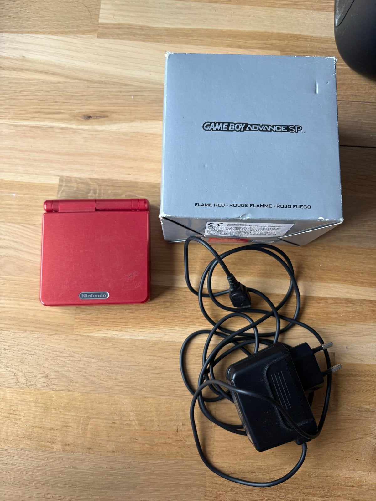 Nintendo Game Boy Advance SP Rood met 6 spellen + Pokémon Ro, Spelcomputers en Games, Gebruikt, 1 speler, Vanaf 7 jaar, Ophalen