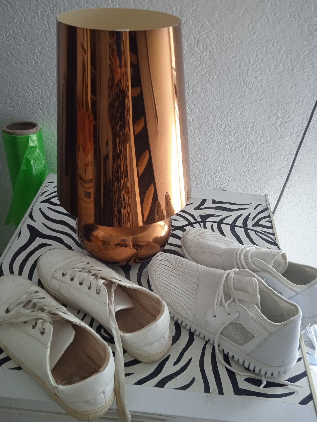 schoenen, flatscreen,kleding,tassen,19,€, Ophalen, Gebruikt