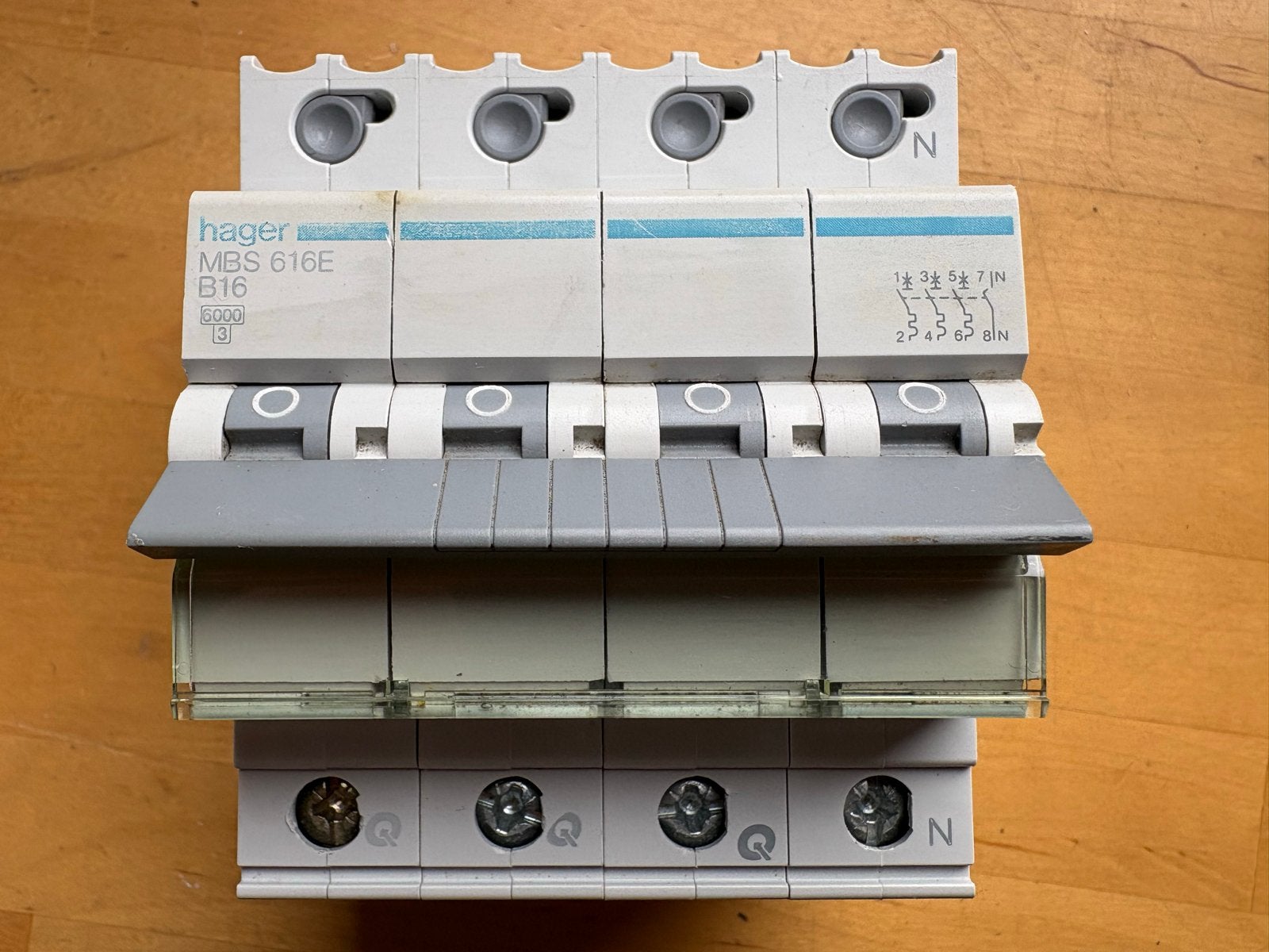 Hager MBS 616E B16 automaat, Ophalen of Verzenden, Gebruikt, Hager, Installatieautomaat