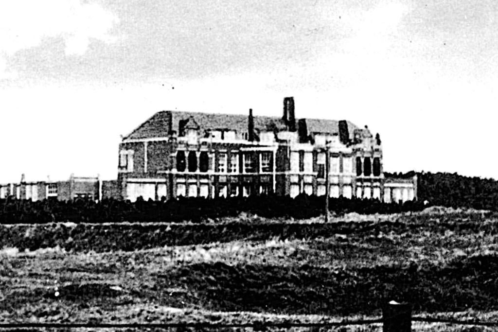 939130 Katwijk a Zee 1938 Zeehospitium Gelopen met postzegel, Verzamelen, Ophalen of Verzenden, 1920 tot 1940, Gelopen, Zuid-Holland