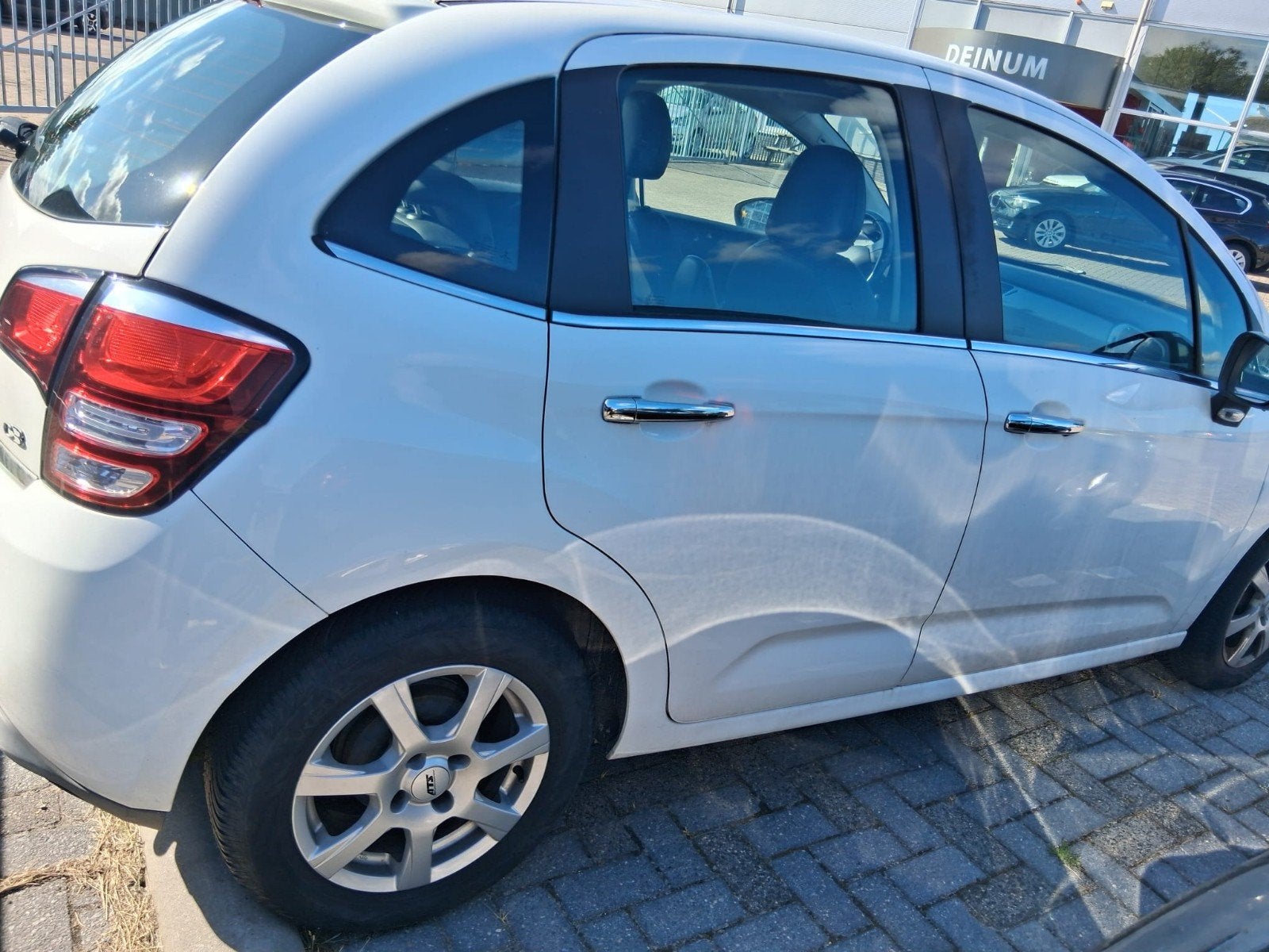 Citroën C3 1.0 I 50KW 2014 Wit, Voorwielaandrijving, 450 kg, 31 €/maand, 948 kg