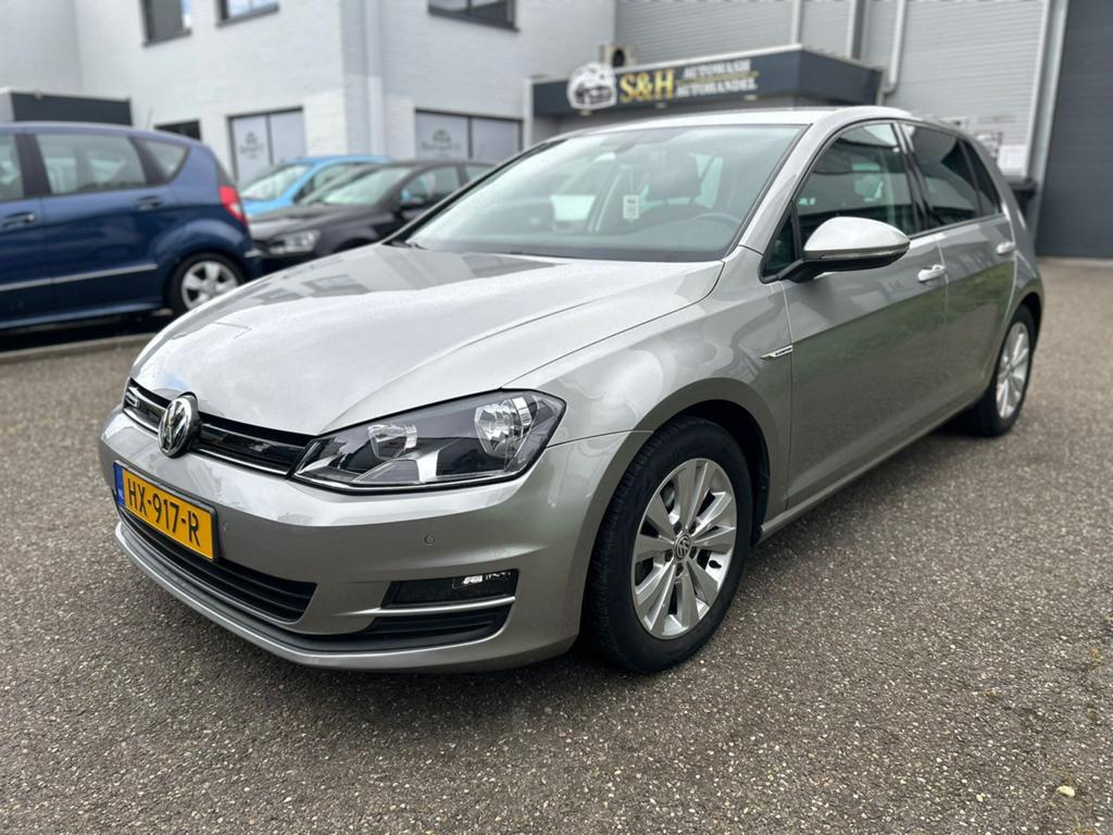 Volkswagen Golf TSI 85KW 5D 2016 Grijs / Camera / Navi …, Voorwielaandrijving, Start-stop-systeem, Stof, Euro 6