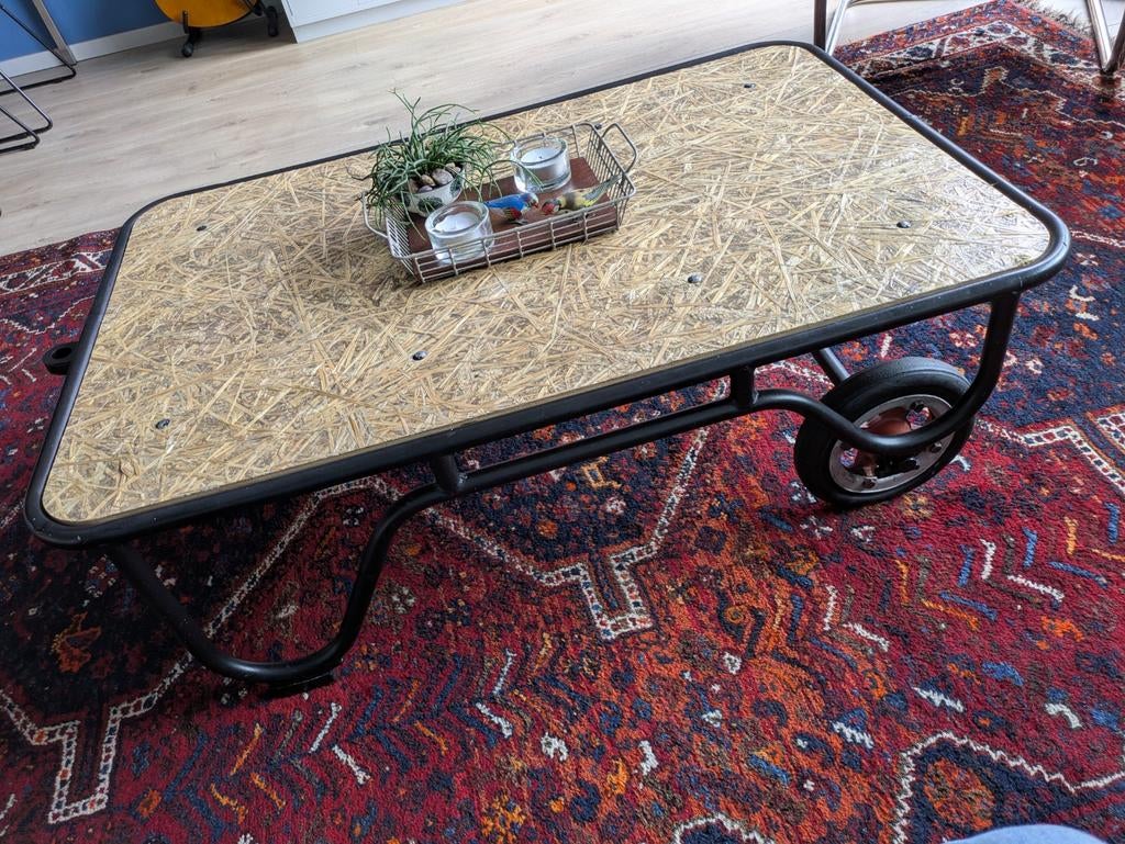 salontafel vintage palletwagen met heel bijzonder blad, Gebruikt, 100 tot 150 cm, 50 tot 100 cm, Minder dan 50 cm