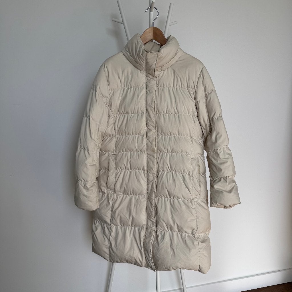 Cream Uniqlo Long Down Puffer Jas / Coat (maat M), Maat 38/40 (M), Beige, Ophalen of Verzenden, Gedragen