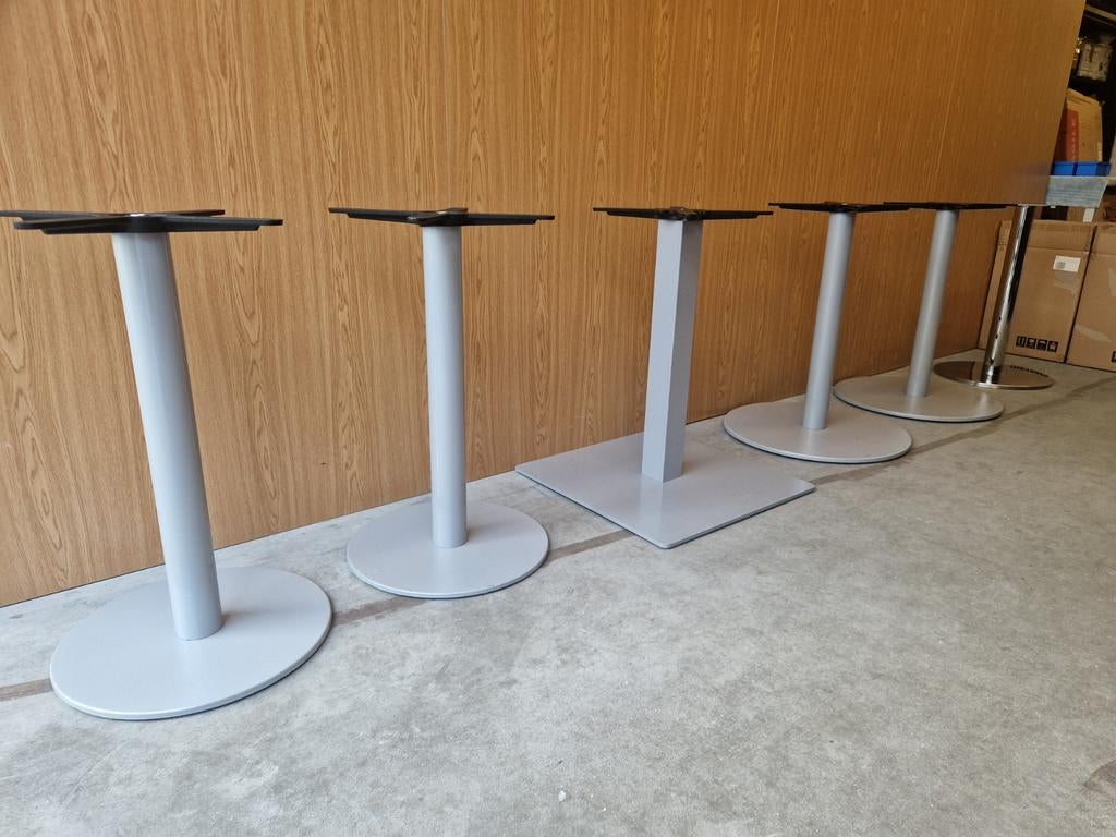 Onderstel tuintafel met verzwaarde voet zonder blad (nieuw), Ophalen, Nieuw, Rond, Metaal