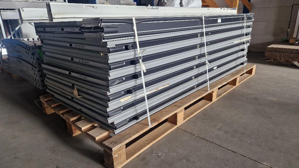Schuifwand tussenwand paneelwanden ( 139 ), Ophalen, 160 cm of meer, Zo goed als nieuw, Glasplaat