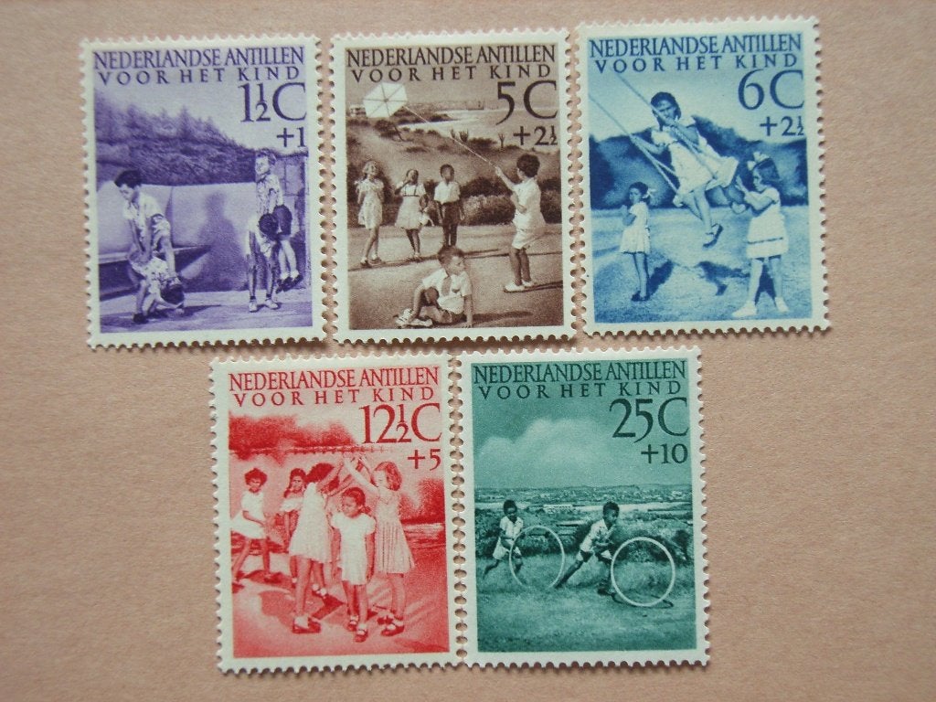5   Antillen 234-237, Ophalen of Verzenden