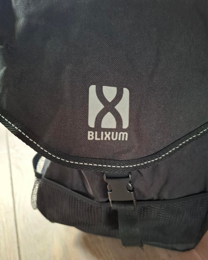 Blixum dubbele fietstas, waterafstotend, antraciet, Fietsen en Brommers, Fietsaccessoires | Fietstassen, Ophalen of Verzenden