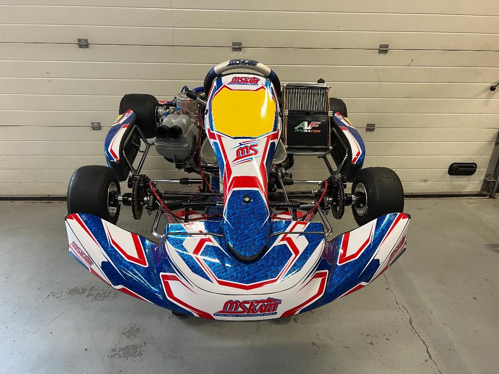 MS Kart RZF met TM Racing KZ10C, Sport en Fitness, Karting, Ophalen, Zo goed als nieuw, Kart