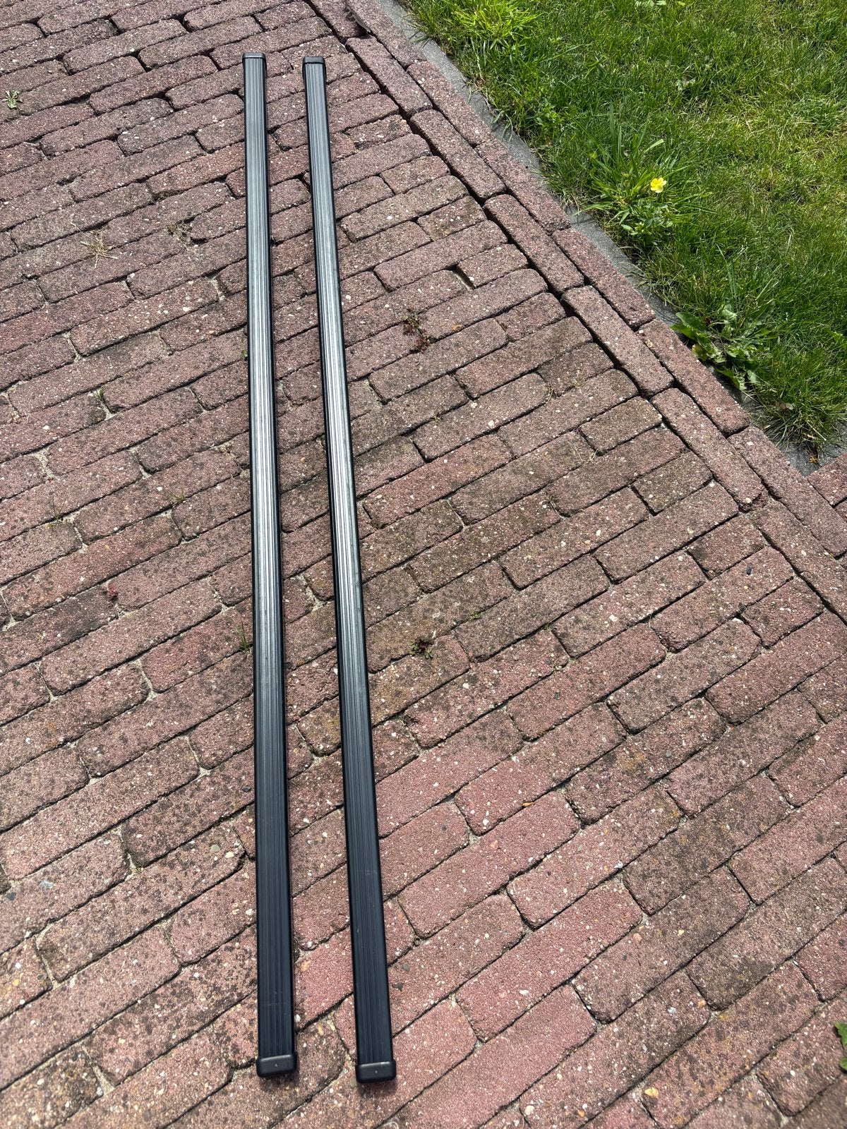 Thule SquareBar Evo 135 Stalen Dakdragerstangen, Ophalen, Gebruikt