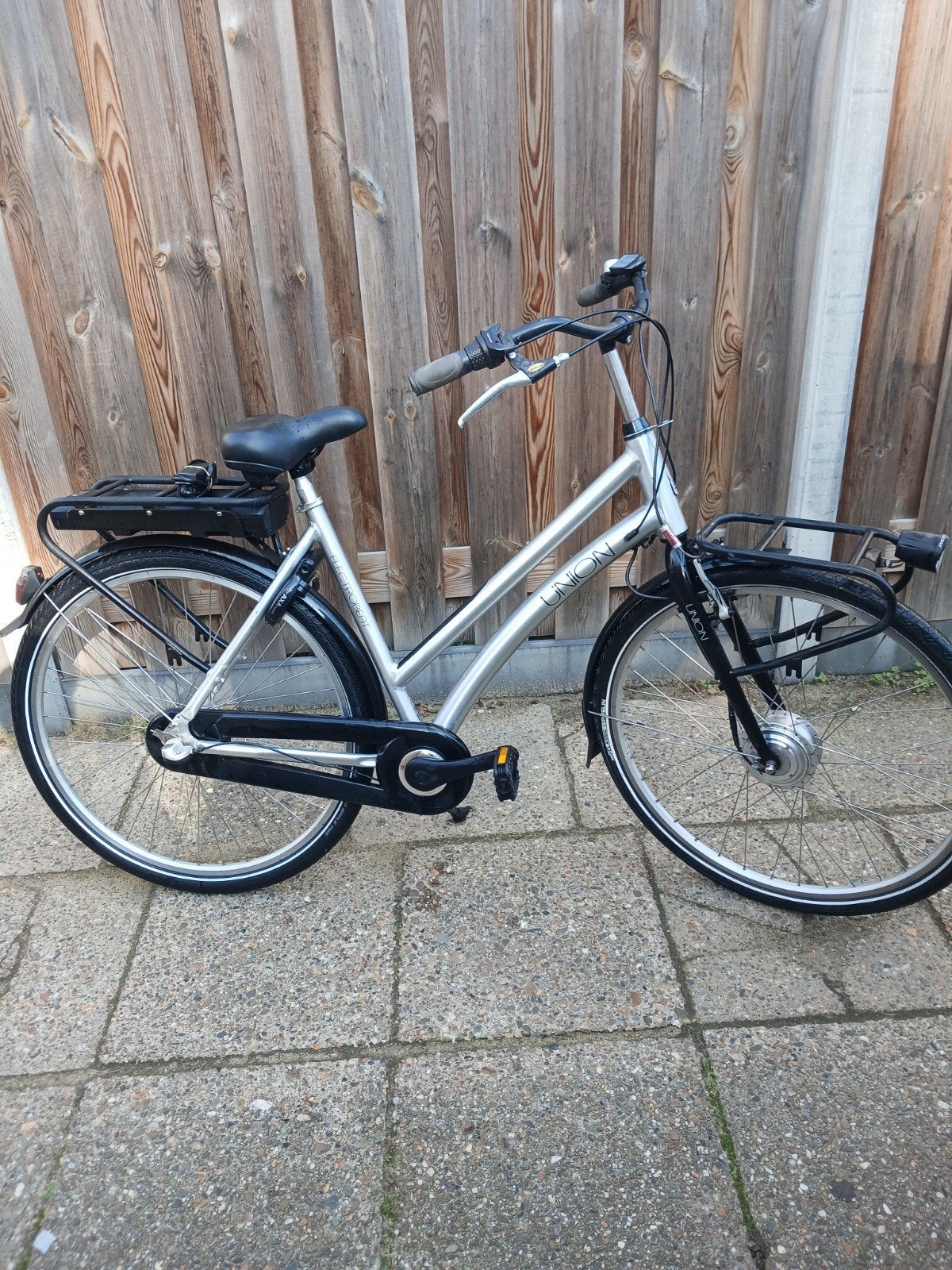 Union Electrobeat E-bike - 3 versnellingen, terugtraprem, 53 tot 56 cm, Ophalen of Verzenden, Handrem