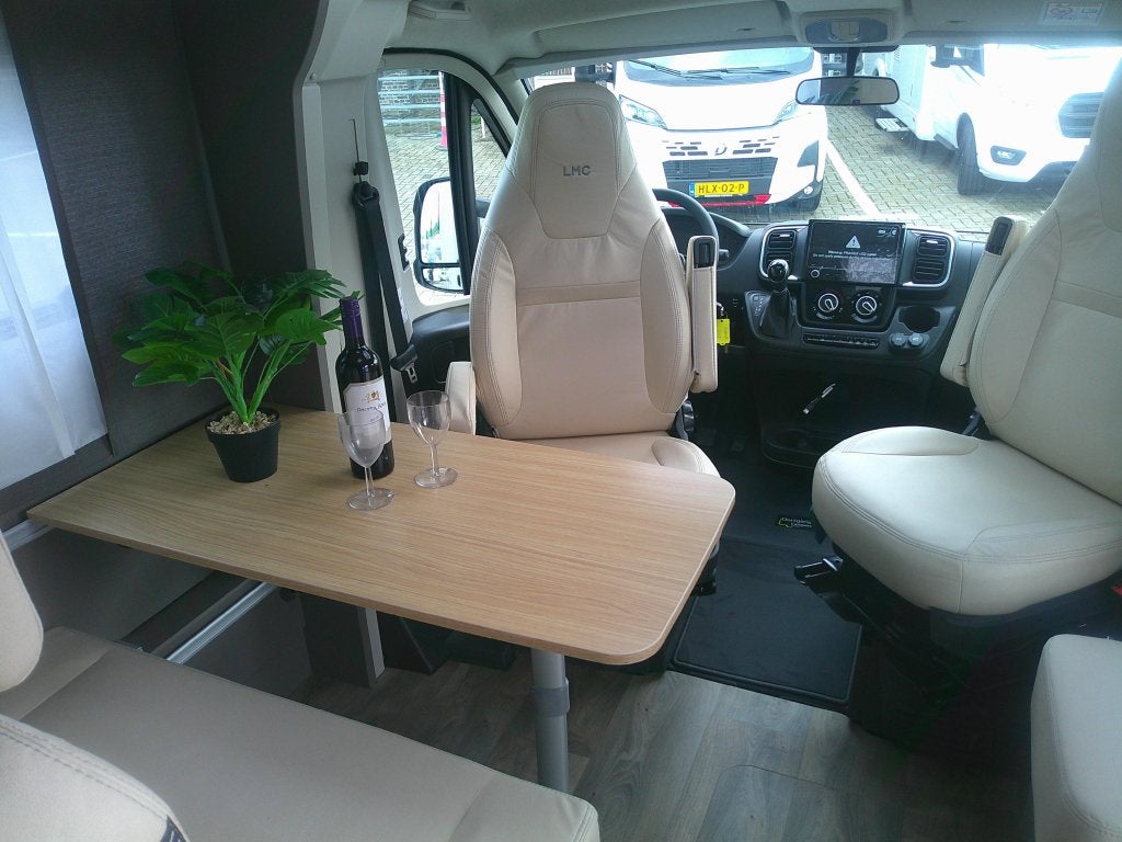 LMC 70-Years t 660 G, Automaat, Ringverwarming, Fiat, Tot en met 2