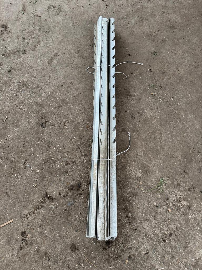 Aluminium sleufpalen, Ophalen, Zo goed als nieuw, Minder dan 180 cm, Palen