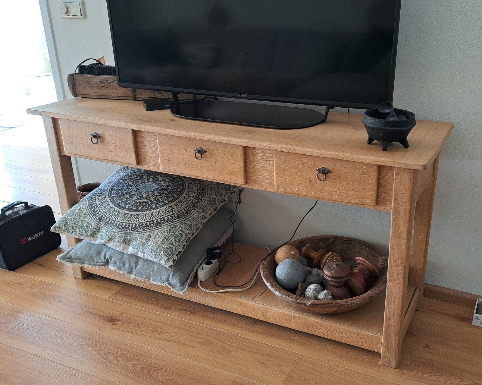 Side table, tv meubel, massief eiken, Ophalen, 25 tot 50 cm, Rechthoekig