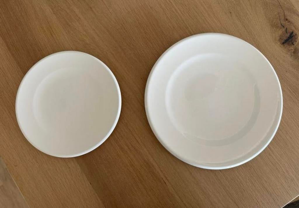 GEZOCHT: borden servies Villeroy en Boch City Life, Ophalen of Verzenden, Zo goed als nieuw, Bord(en), Effen