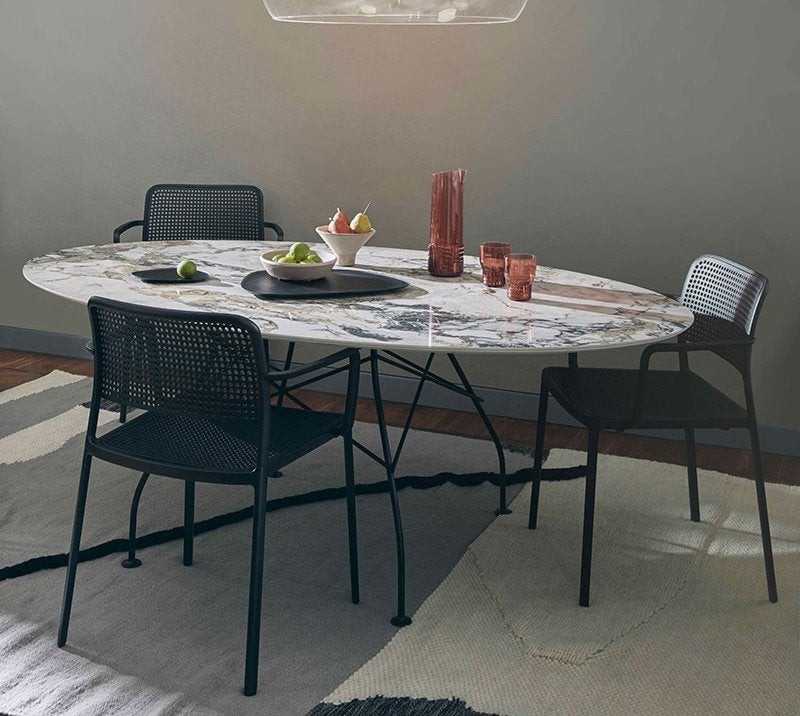 Kartell Glossy Marble ovale tafel (nieuwprijs; €3.530,-), Ophalen, Doetinchem, 100 tot 150 cm, Nieuw