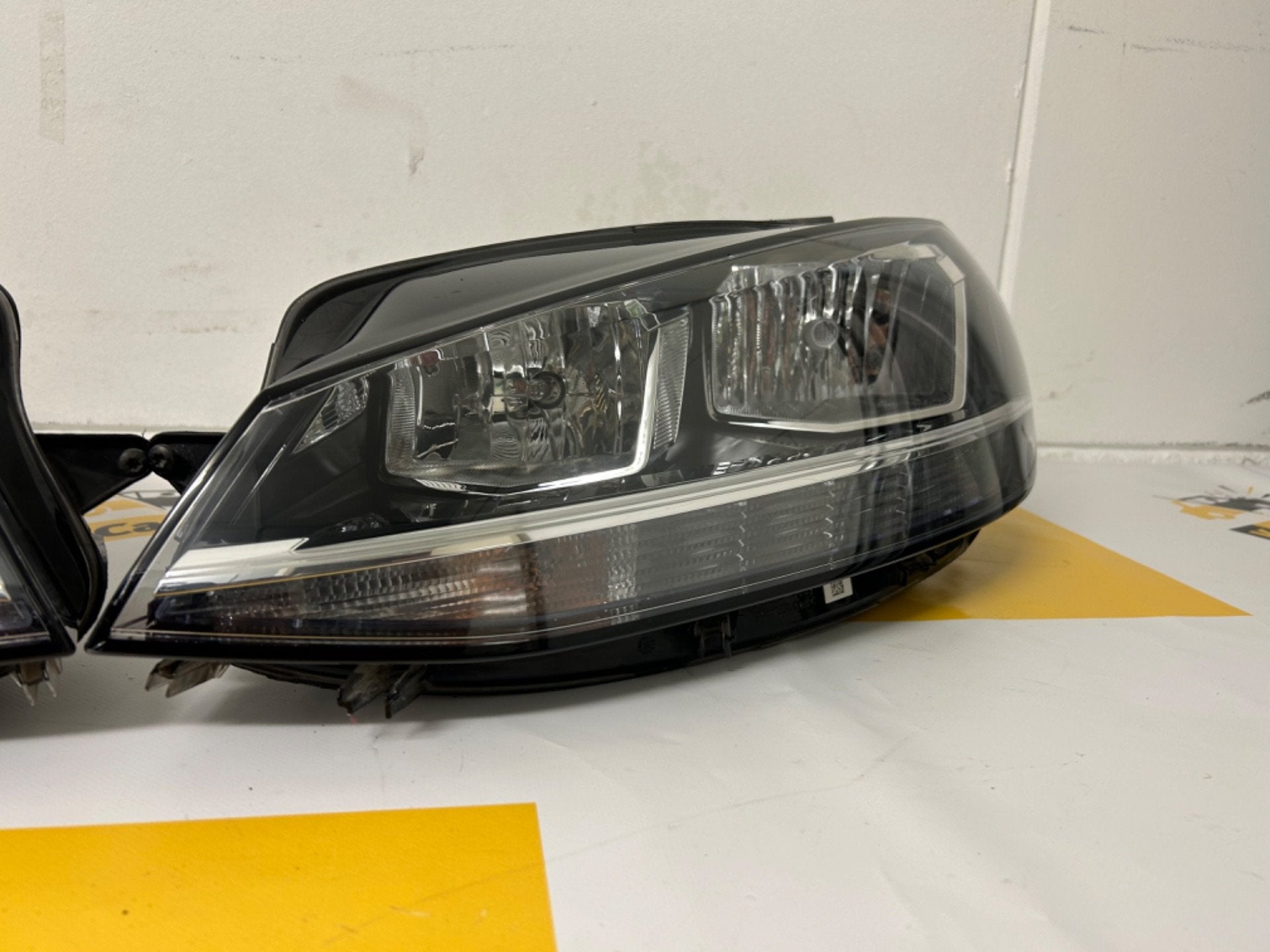 VW Golf 7 Facelift Halogeen LED Koplamp Rechts/L 5G1941006D, Auto-onderdelen, Verlichting, Info@fabrikant.eu, Ophalen of Verzenden