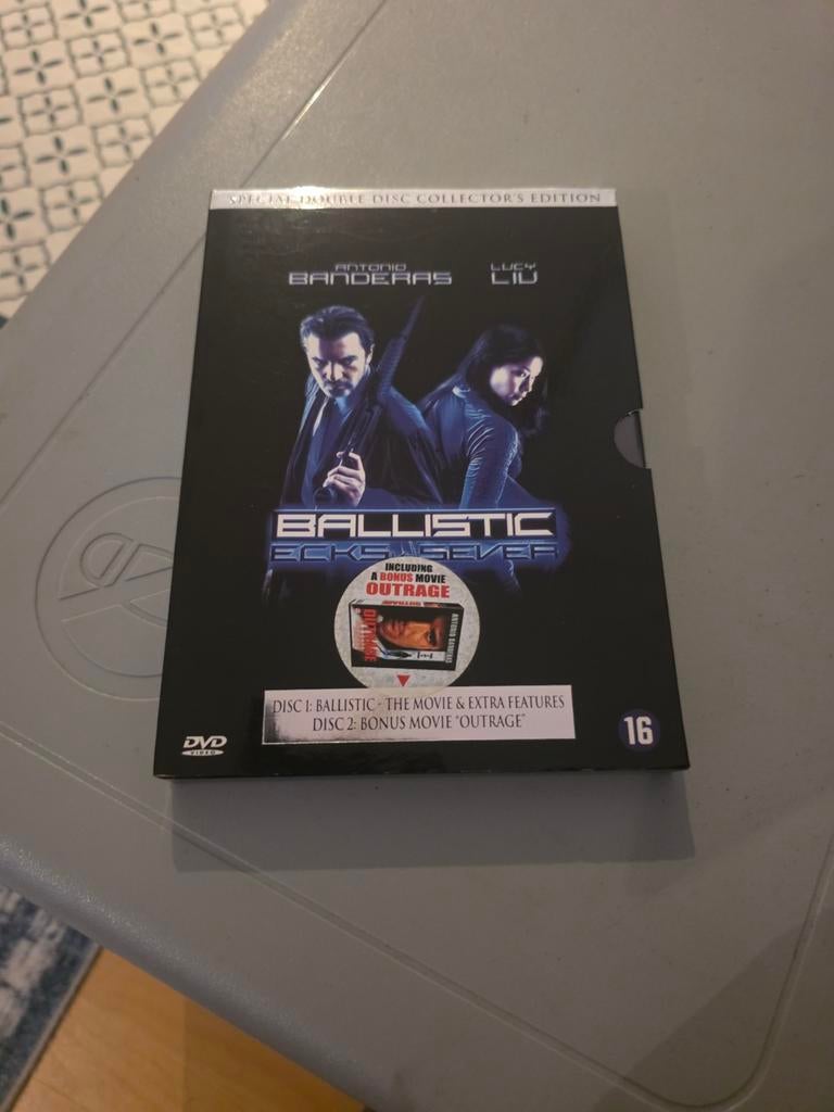 Ballistic: Ecks vs. Sever DVD met bonusfilm Outrage, Ophalen of Verzenden