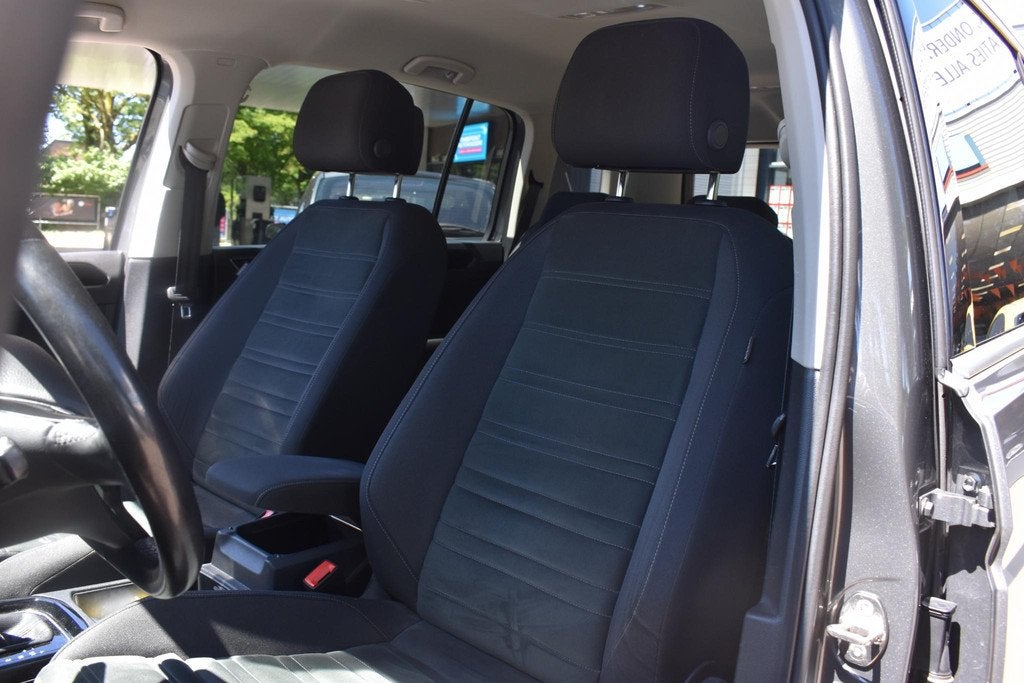 Volkswagen Touran 1.4 TSI Highline Automaat | Massagestoel |, Auto's, Volkswagen, Gebruikt, Euro 6, 4 cilinders, 150 pk