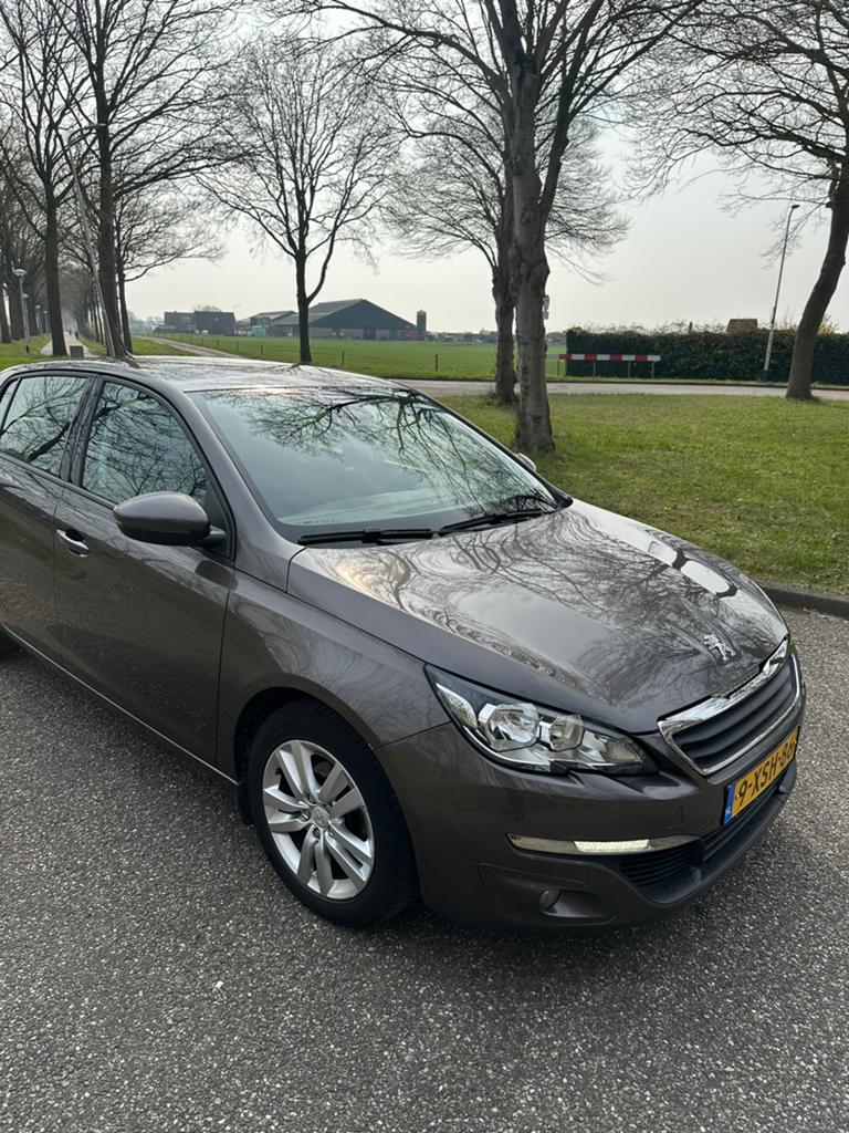 Peugeot 308 1.2E-THP 81/110 5-D 2014 Grijs, Auto's, Peugeot, Voorwielaandrijving, 1199 cc, 1055 kg, 49 €/maand