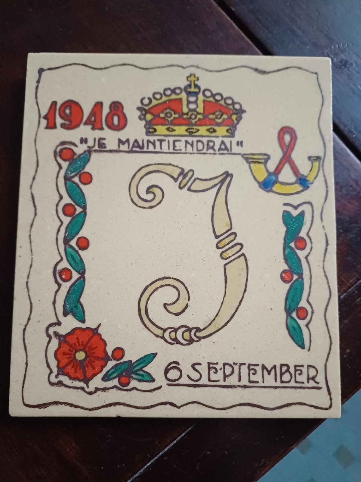 Oranje Tegel Koningin Juliana 1948 - Sphinx Maastricht, Antiek en Kunst, Ophalen of Verzenden