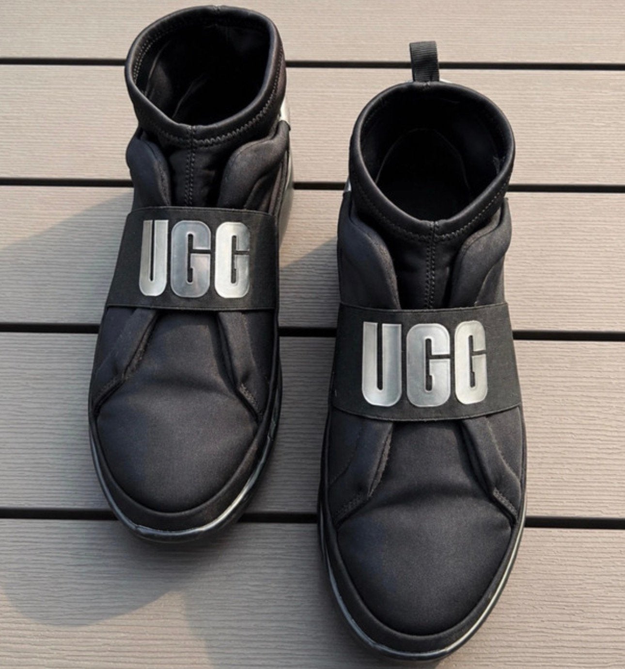 Mooie zwarte UGG schoenen in maat 43., Verzenden, Zo goed als nieuw, Zwart