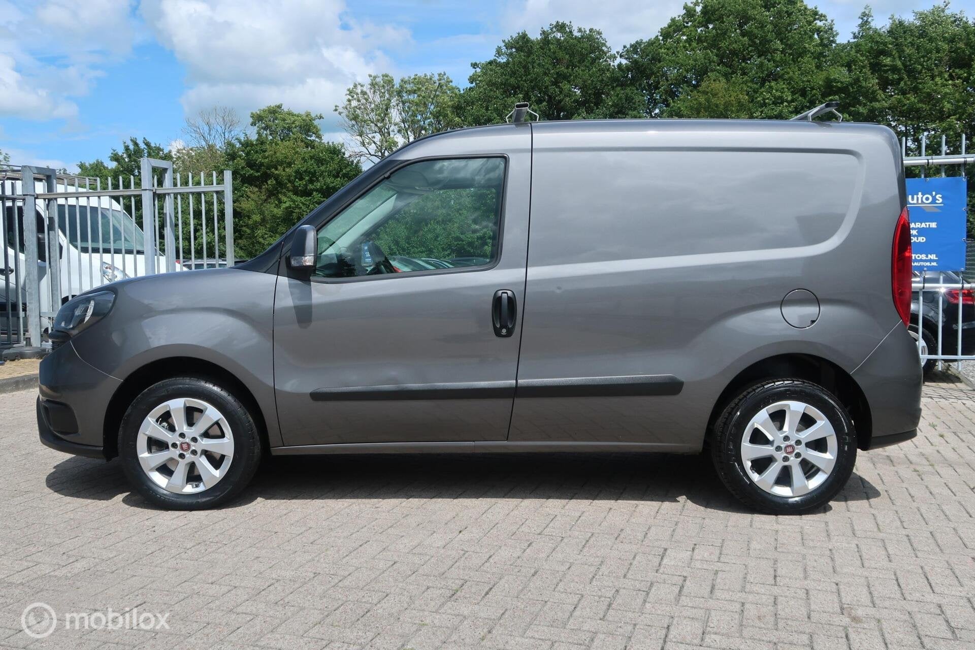 Fiat Doblo Cargo 1.4 Fire L1, Voorwielaandrijving, Stof, Gebruikt, Bedrijf