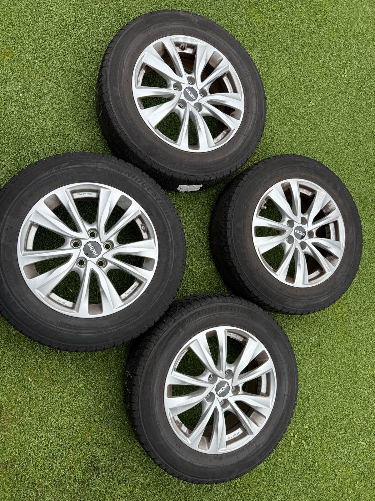 Alu velgen met 225/65/R17 S+M Winterbanden met 5x114.3 steek, Ophalen of Verzenden, Gebruikt