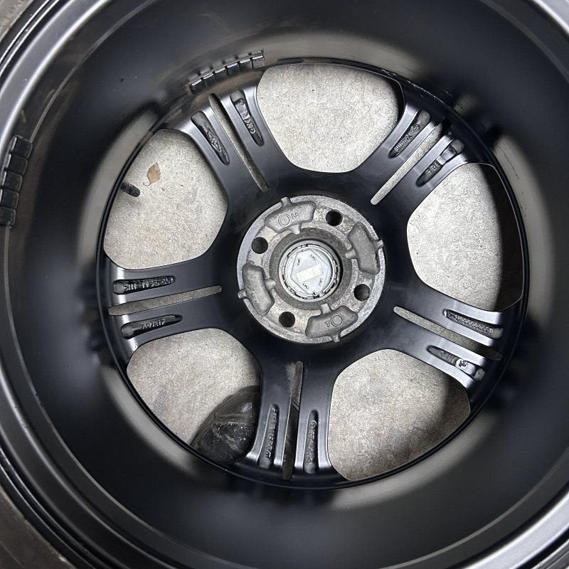17 inch originele velgen + zomerbanden Renault Clio IV, Auto-onderdelen, -, -, Banden en Velgen, Nieuw