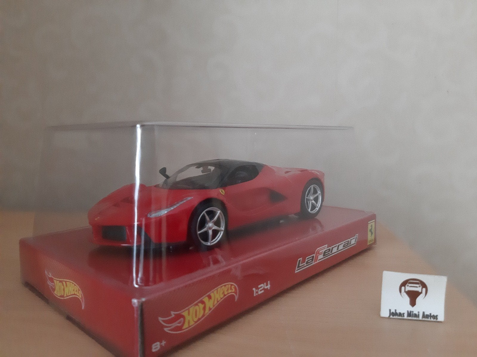 Ferrari LA FERRARI in rosso van Hotwheels 1:24, Overige merken, Auto, Nieuw, Ophalen of Verzenden
