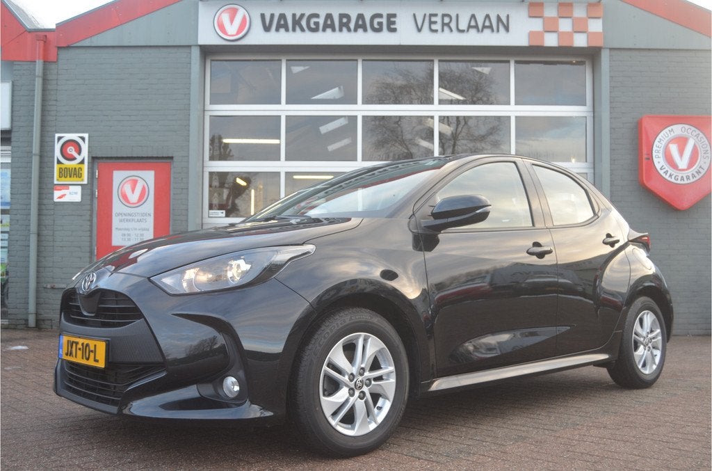 Toyota Yaris 1.5 VVT-i Business camera 12 mnd. gar.