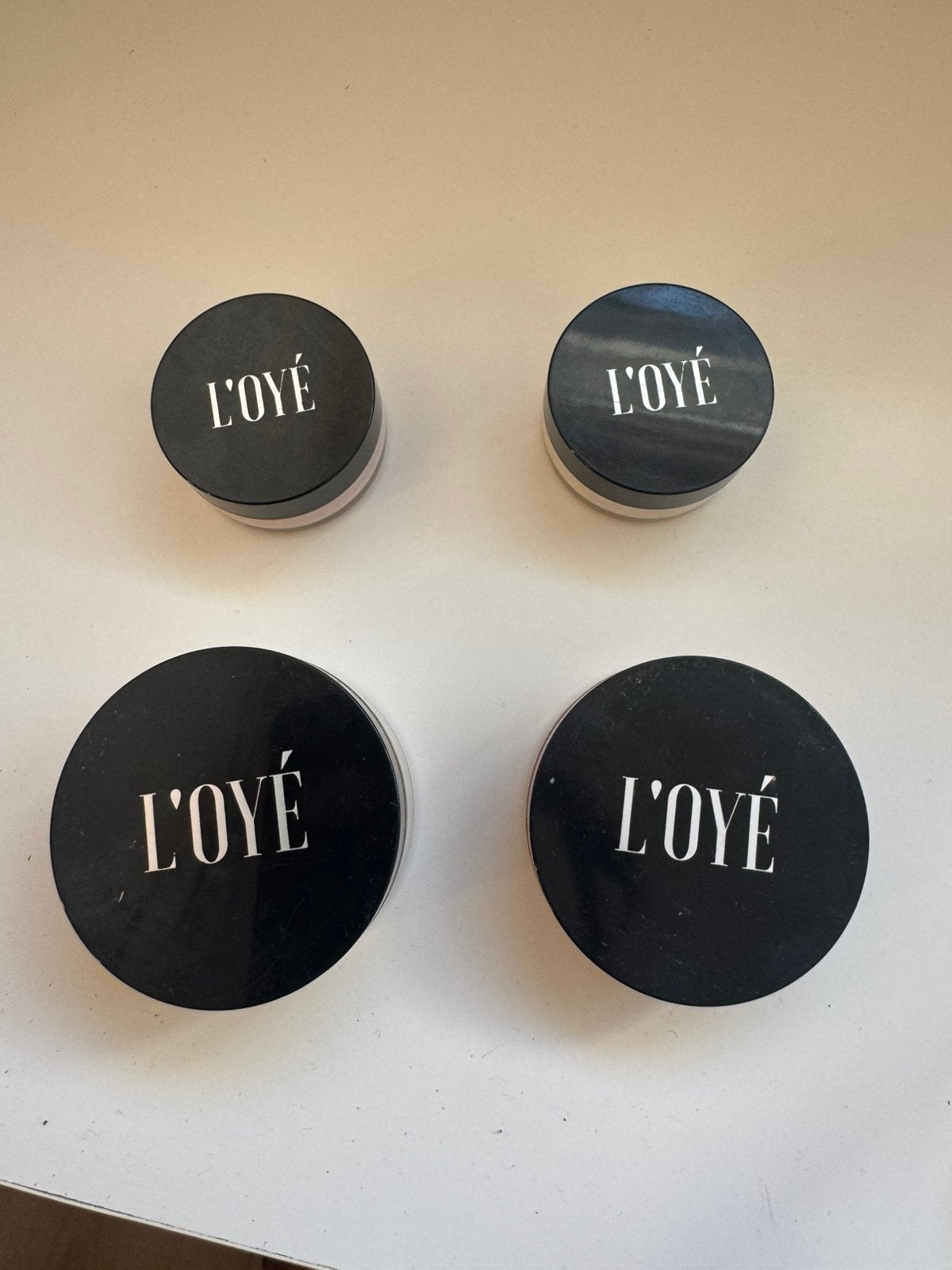 L’OYÉ Cosmetics mineraal make-up pakket 4 producten, Gebruikt, Overige kleuren, Gehele gezicht, Ophalen of Verzenden
