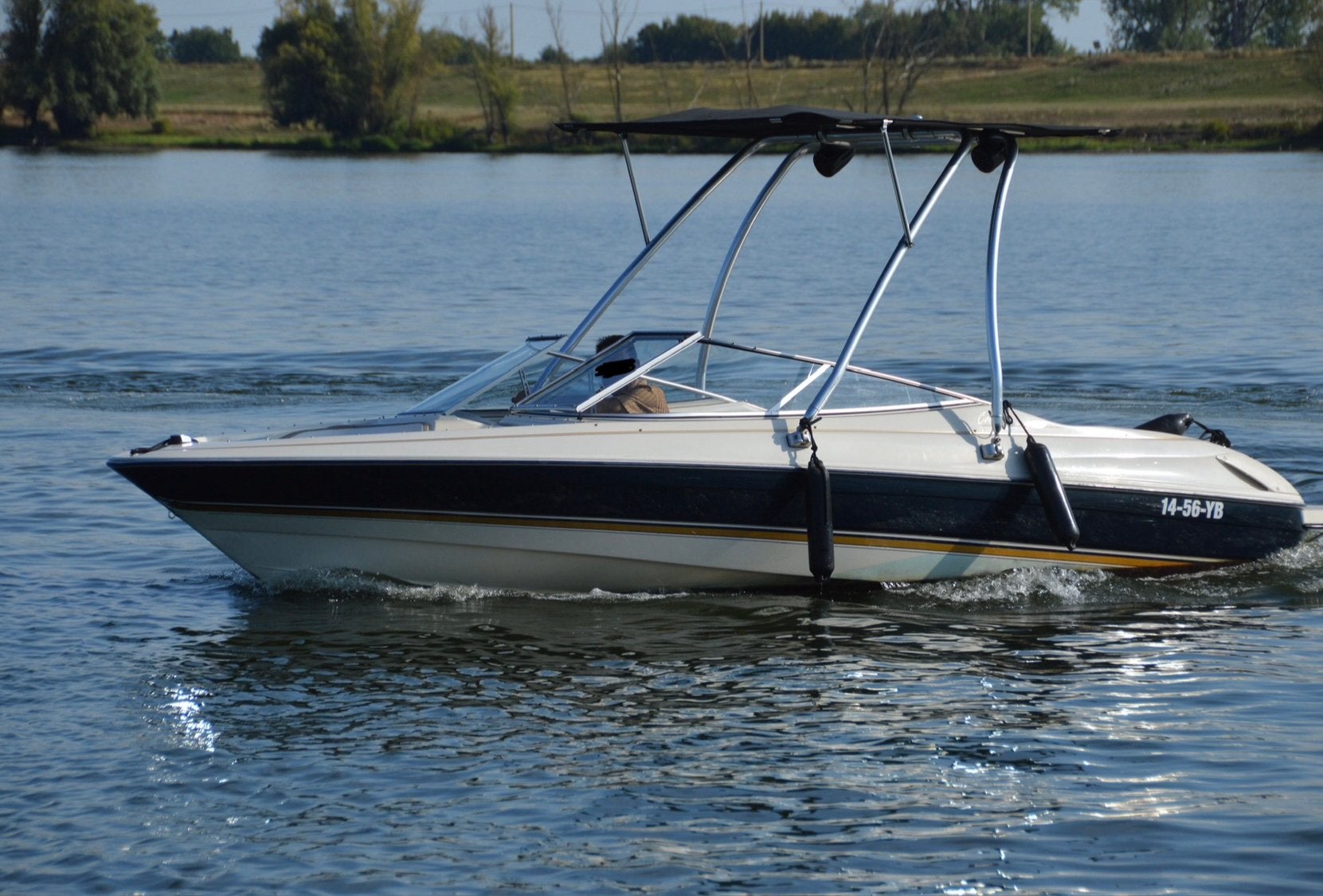 Bayliner capri 2050ls 4.3 v6 mercruiser speedboot bowrider, Watersport en Boten, Ophalen, Overige materialen, Gebruikt, Binnenboordmotor