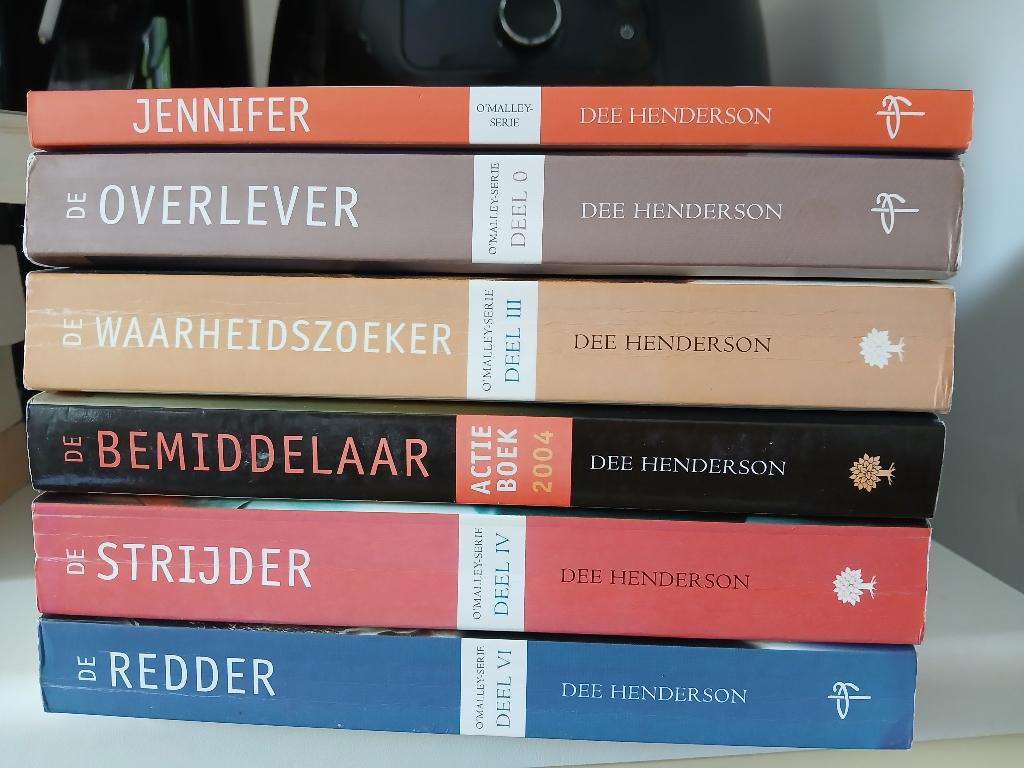 5 boeken van Dee Henderson - O'Malley-serie, ook los te koop, Ophalen of Verzenden, Zo goed als nieuw, Dee Henderson