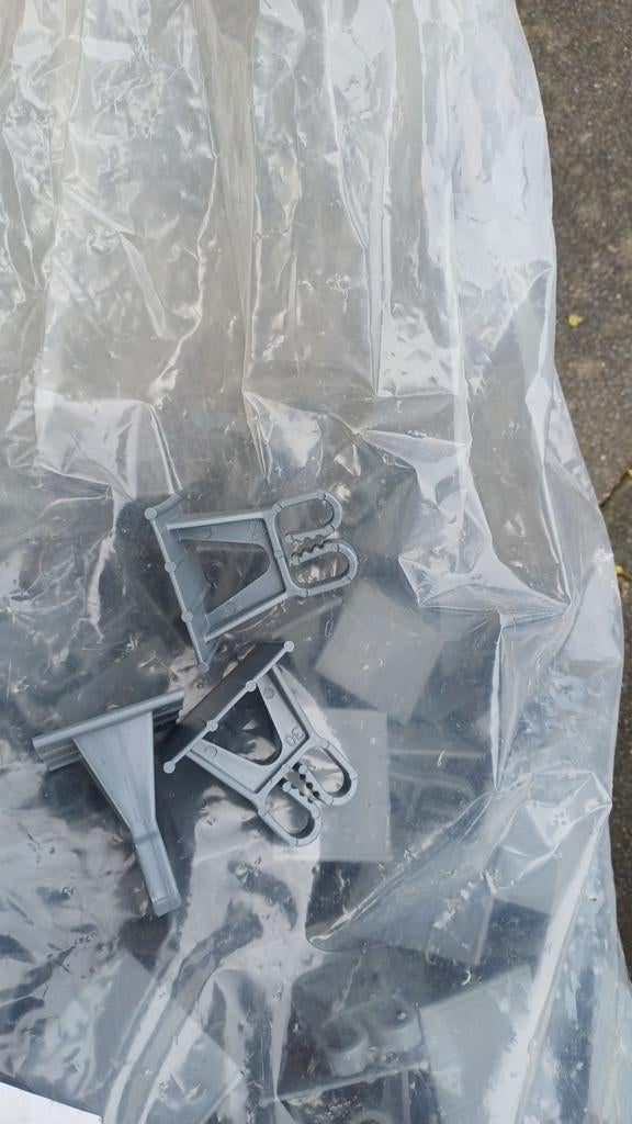 Afstand houders wapening isobouw korf, Ophalen of Verzenden
