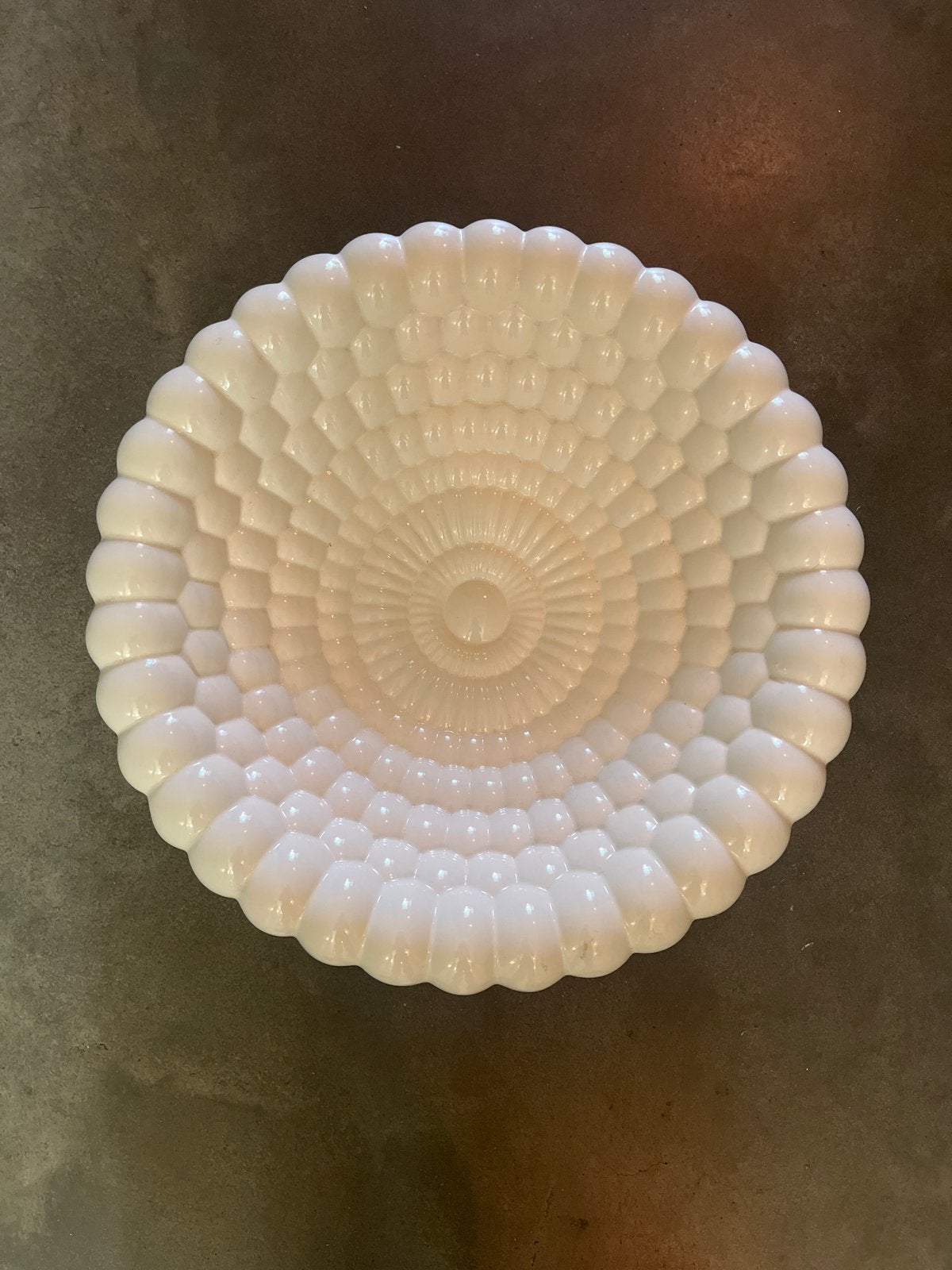 Vintage Roderick Vos Makkum schaal, wit, bubbel design, Ophalen