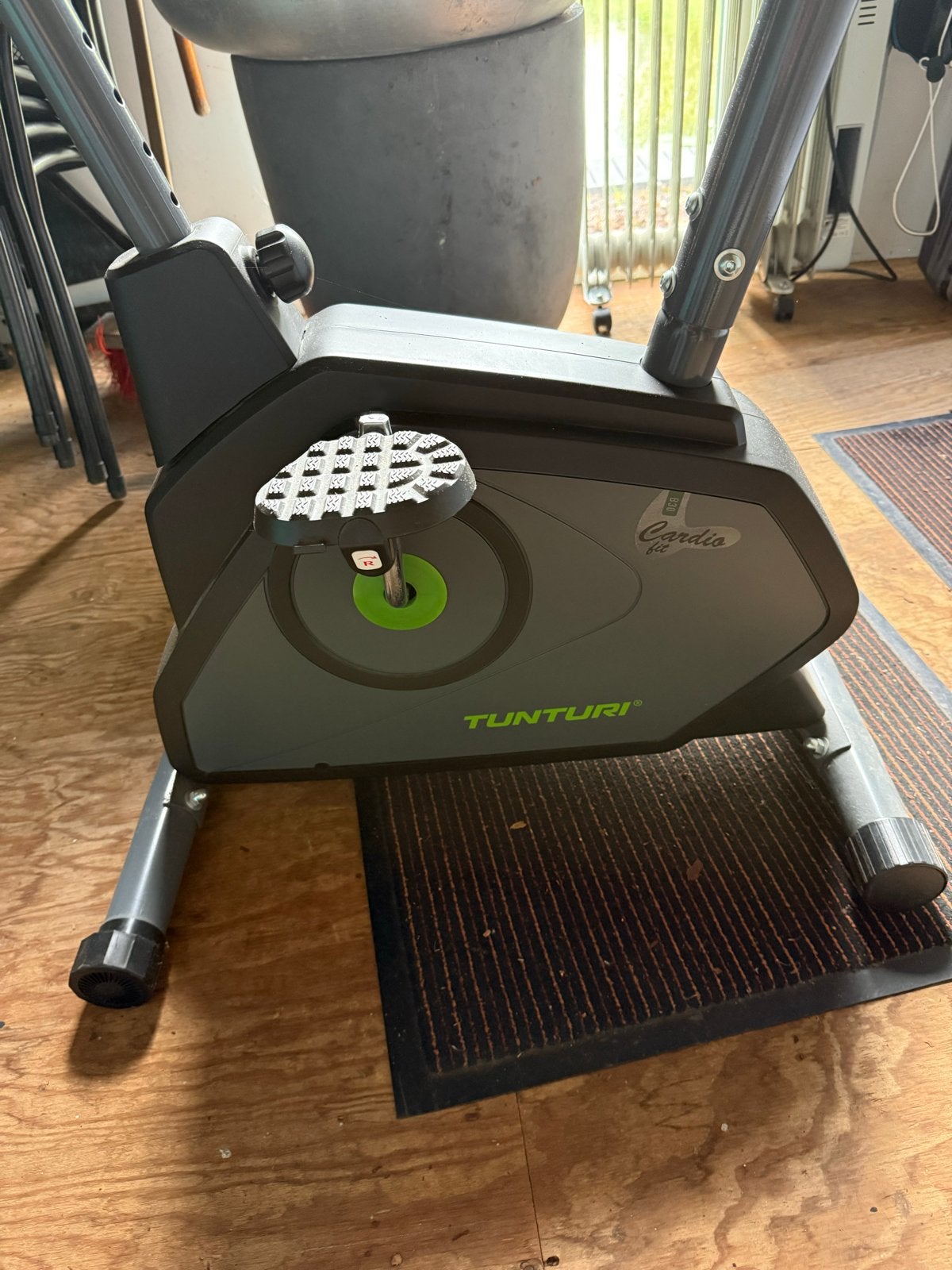 Tunturi Cardio Fit B20 Hometrainer - Zo goed als nieuw, Sport en Fitness, Ophalen of Verzenden, Zo goed als nieuw, Metaal, Benen