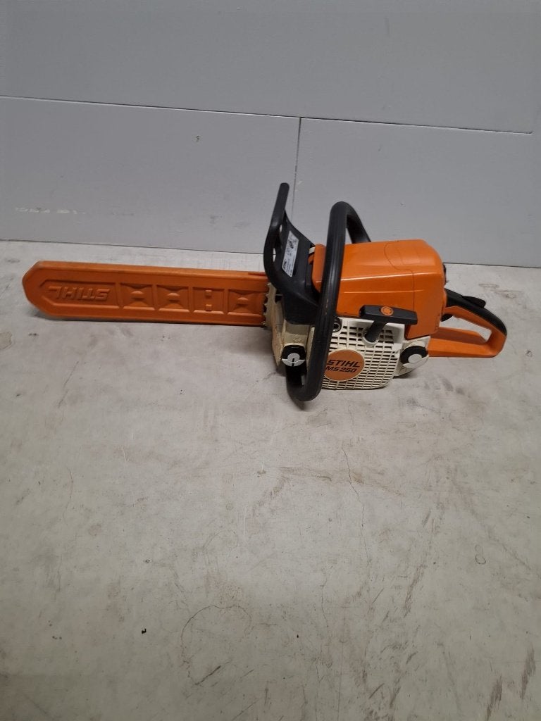 Stihl MS250 Kettingzaag
