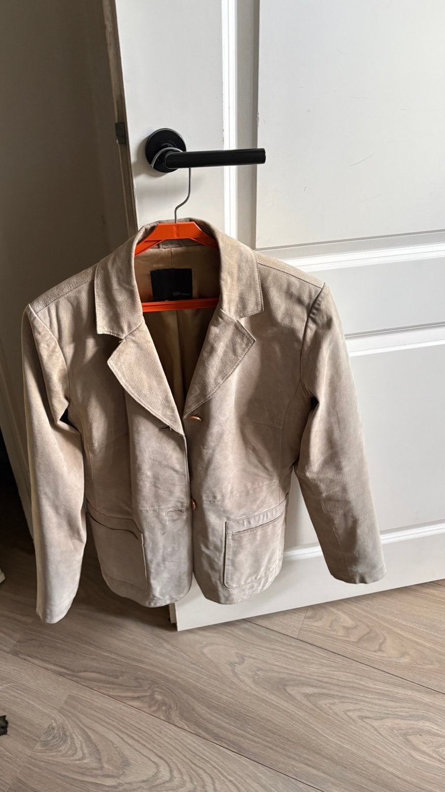 Echt suede jas in brige maat L, Ophalen of Verzenden, Zo goed als nieuw, Maat 42/44 (L), Beige