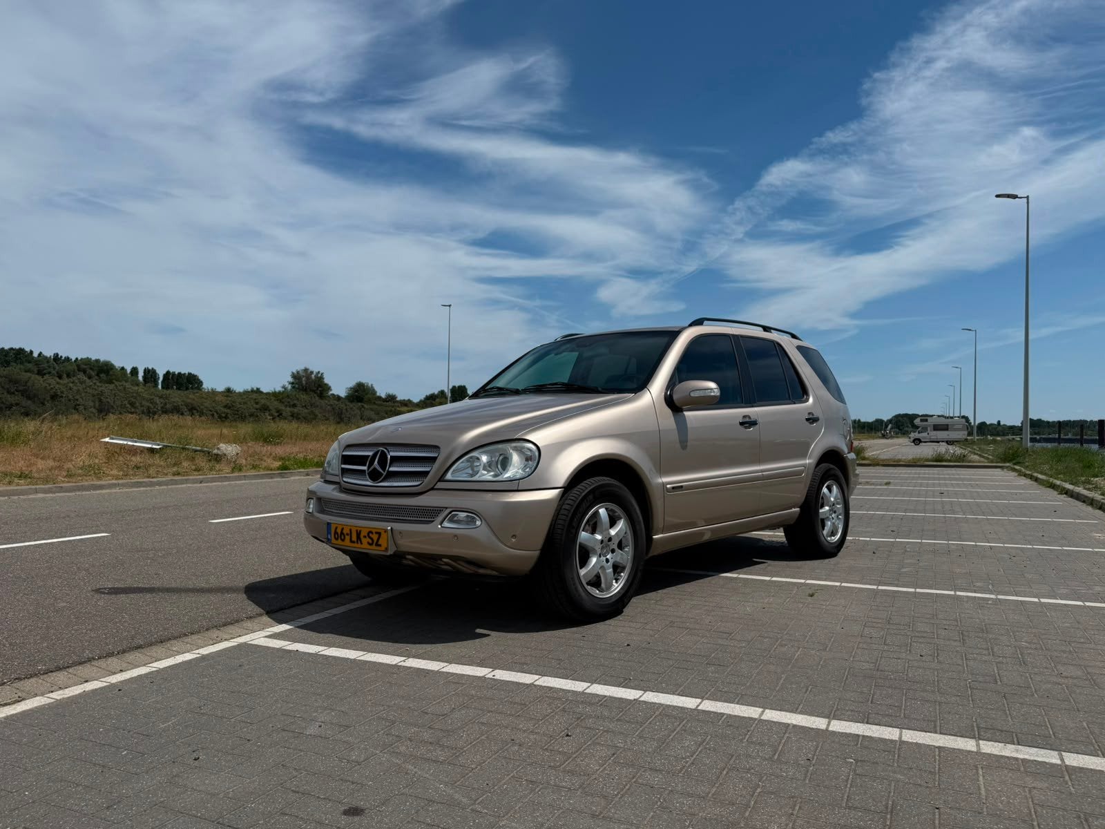 Mercedes-Benz M-Klasse 2.7 CDI Ml270 4MATIC AUT 2003, Auto's, Automaat, Overige kleuren, 255 €/maand, 7 stoelen