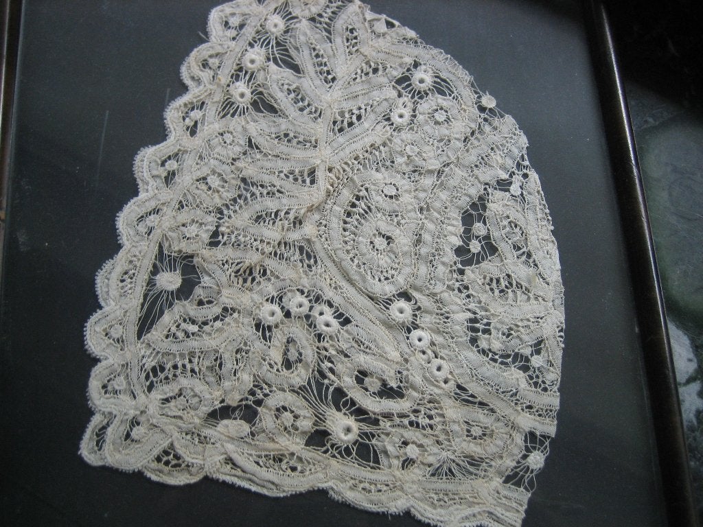 doopmutsje ?, 1950 - 1999, Overige technieken, Ophalen of Verzenden, 20 cm