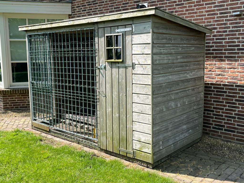 Hondenhok buiten, Tuin en Terras, Gebruikt, 250 tot 500 cm, Overige typen, Ophalen of Verzenden