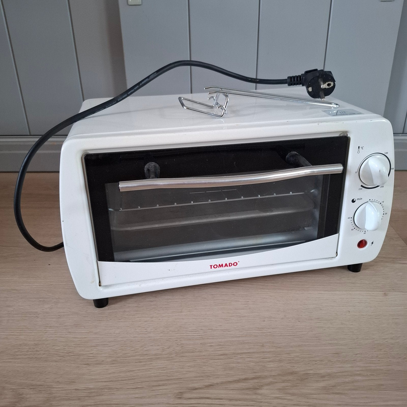 Tomado Mini-oven TM-2402, Witgoed en Apparatuur, Ovens, Ophalen, Minder dan 45 cm, Minder dan 45 cm, Vrijstaand