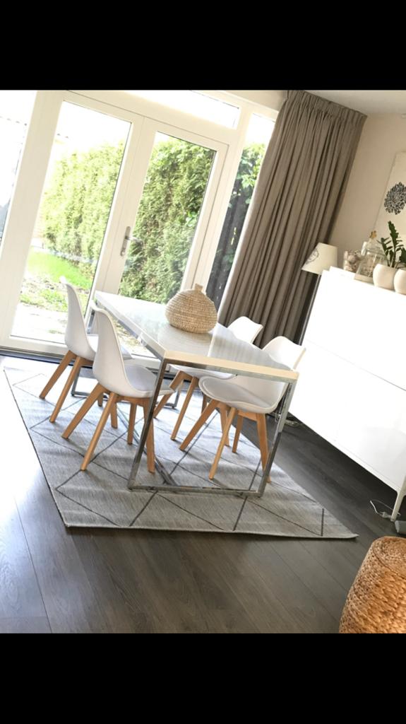 Vloerkleed 160x220., Ophalen, Zo goed als nieuw, Minder dan 10 m², Tapijt